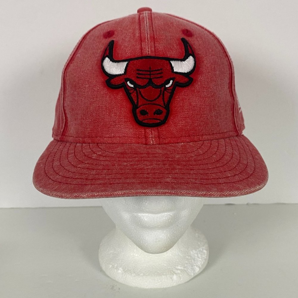 Chicago Bulls New Era 59Fifty Low Profile Faded Hat NBA Mens Size 7 1/8
